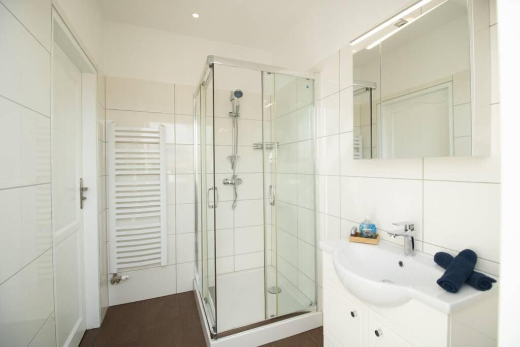 Sunny & Cozy Penthouse With Balcony L Dg4'14 Apartment Viena Exterior foto