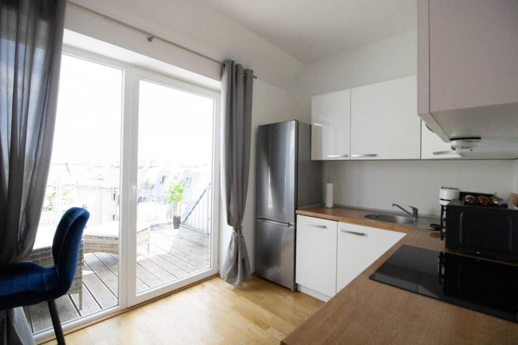 Sunny & Cozy Penthouse With Balcony L Dg4'14 Apartment Viena Exterior foto
