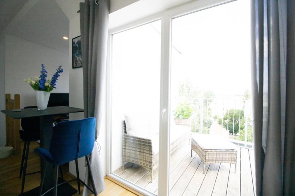 Sunny & Cozy Penthouse With Balcony L Dg4'14 Apartment Viena Exterior foto